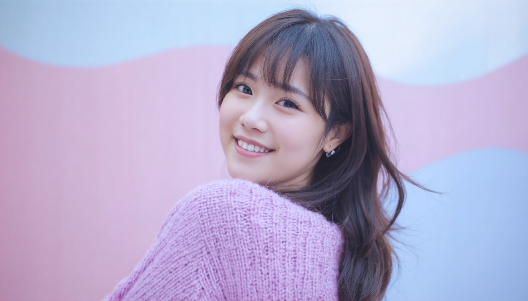 Apreciada YouTuber Yuka Furukawa Abraça Novos Começos com Casamento e Maternidade